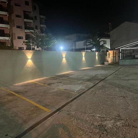 Lindo Apto Na Praia Grande 乌巴图巴 外观 照片